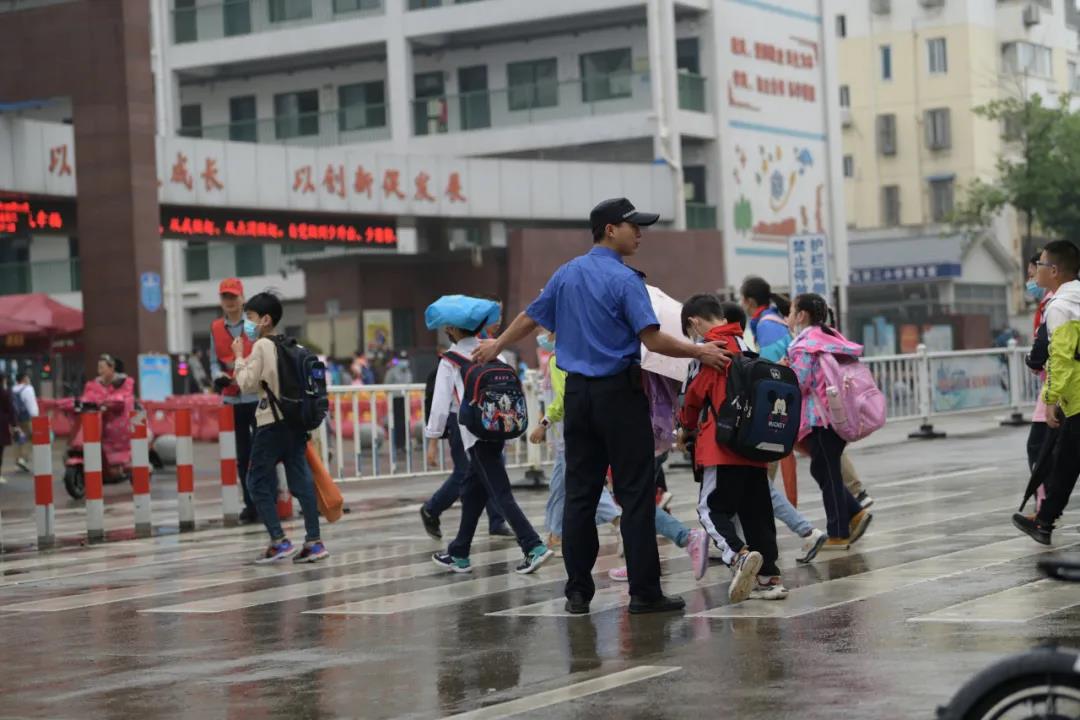 1639385952372704.jpg 1639385952372704.jpg